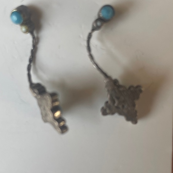 2 pair Geometric Earrings Set - Picture 4 of 9